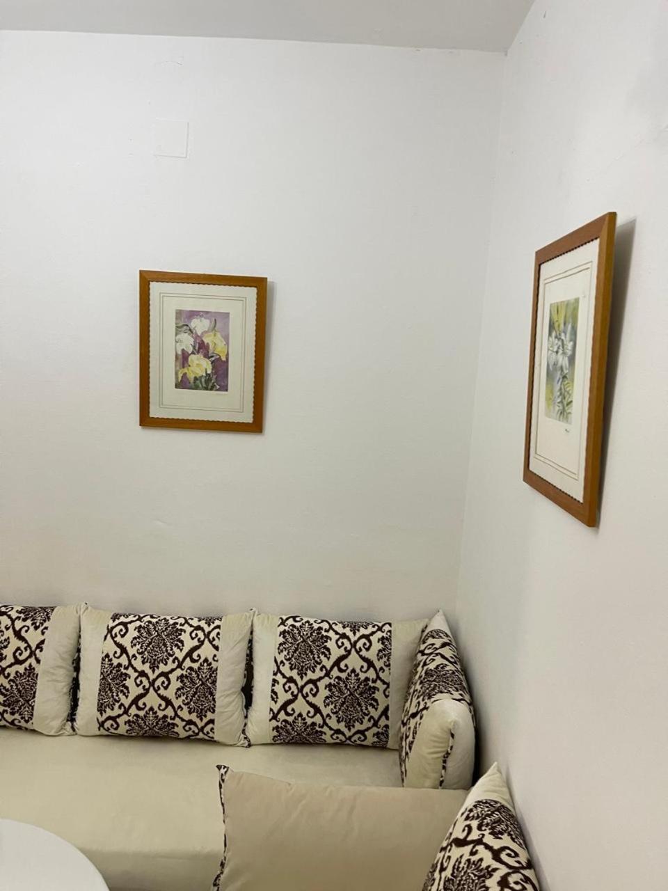 Mehek Apartment Asilah Bagian luar foto