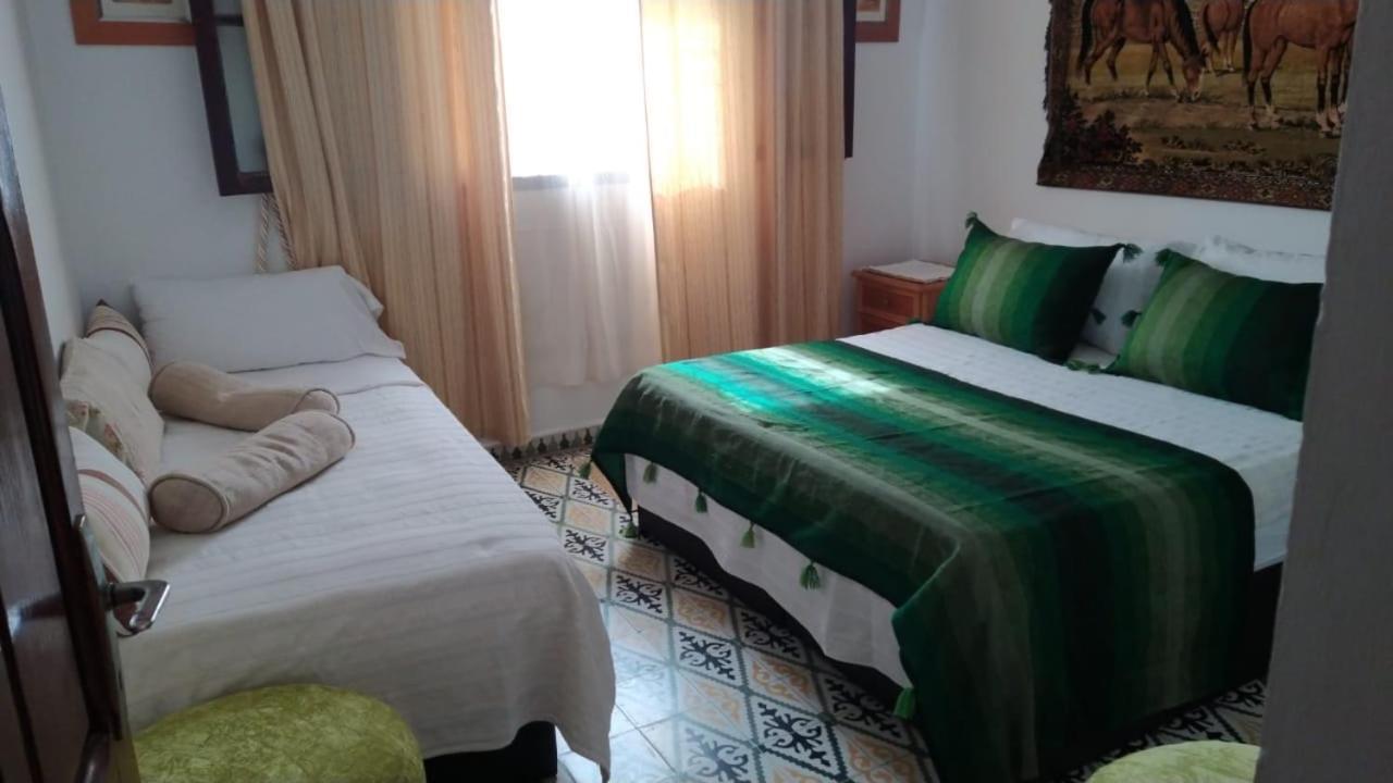 Mehek Apartment Asilah Bagian luar foto