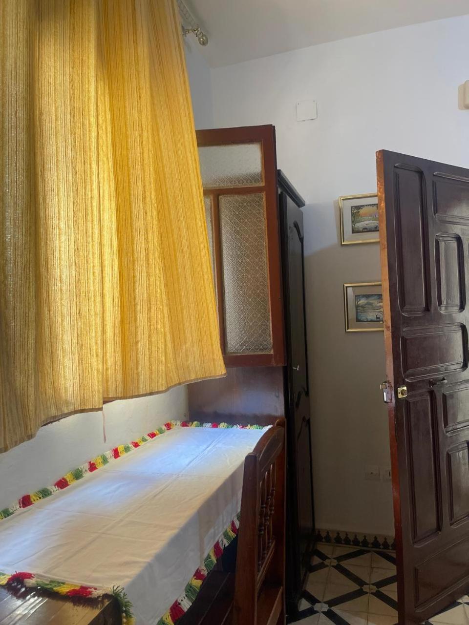 Mehek Apartment Asilah Bagian luar foto