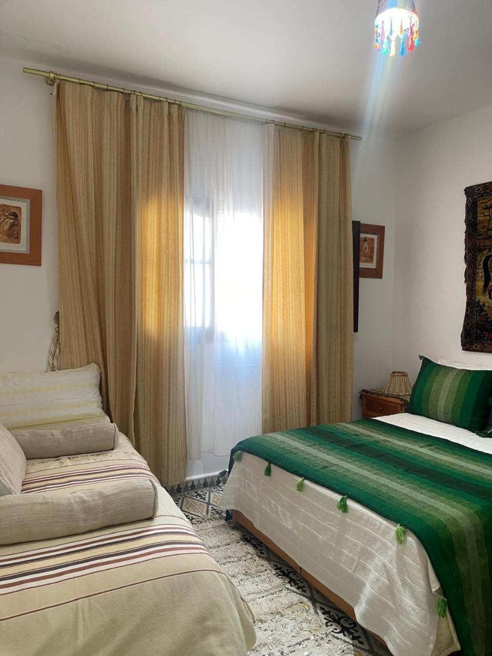 Mehek Apartment Asilah Bagian luar foto